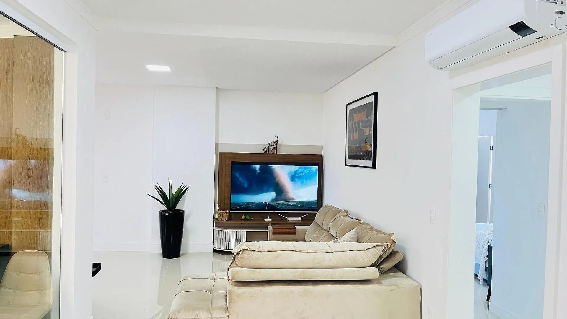 Condominio Spazio D'Art Residence - イタペマ