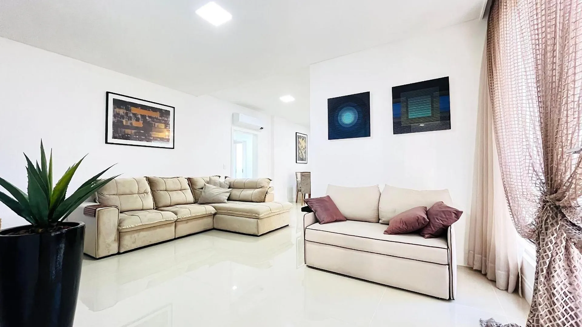 Condominio Spazio D'Art Residence - イタペマ 0*,