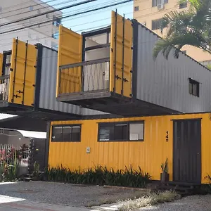 Aps Em Container Na Meia Praia, Itapema, Sc - Tetto Casa de Férias